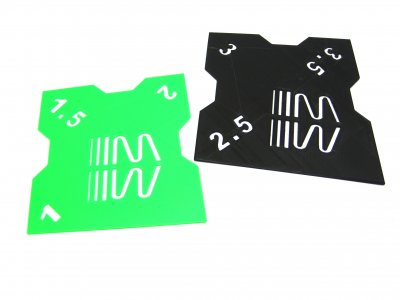 RC Sturzlehre 1:8 Off-Road schwarz-grün 2 Platten 1°/1,5°/2° und 2,5°/3°/3,5° Quick Camber Gauge