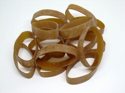 16 Stück RC Reifen Klebegummi 1:10 On-Road TC (Tire Glue Bands)